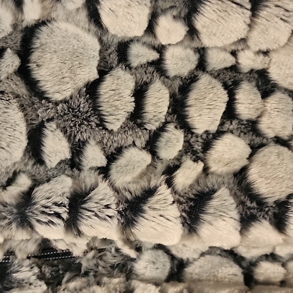 Simply Southern Pullover/jacket - Picture 5 of 6